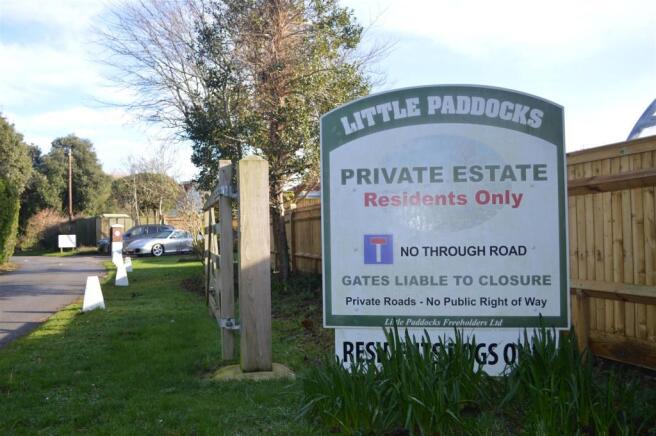 LITTLE PADDOCKS RESIDENTS