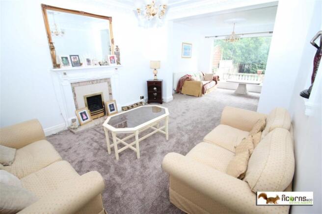 Extended Lounge
