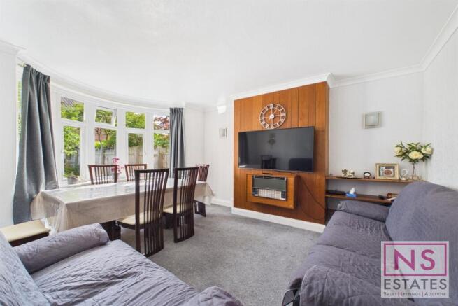 3 bed Semi-Detached for sale Image 5