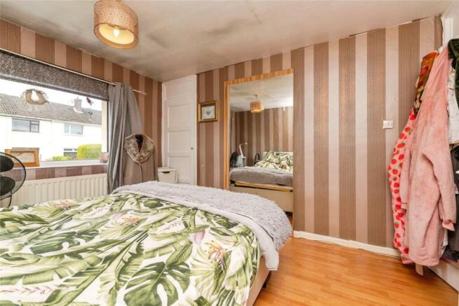 3 bed Semi-Detached for sale Image 10