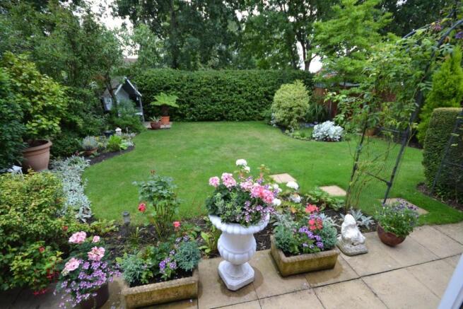GARDEN