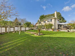 52 Leyeshurst, Lamorna Grove, Broadwater, Worthing BN14 9BJ