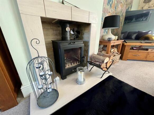 Log Burner.jpg