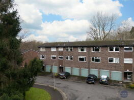 17, Warren Close, Bramhall, Stockport SK7 3LH