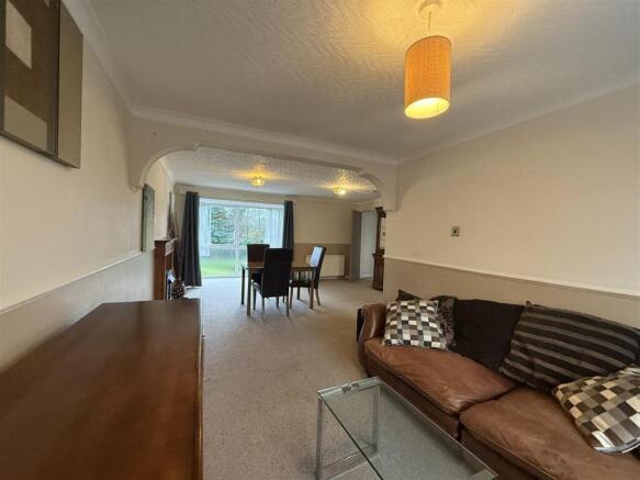 4 bed Block of Apartments for sale Image 7