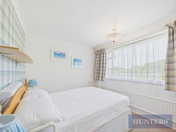 2 bed Semi-Detached Bungalow for sale Image 10