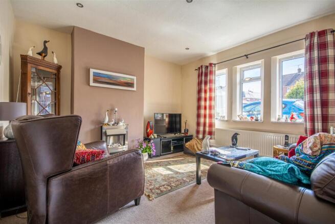 02 - SittingRoomFINAL.jpg