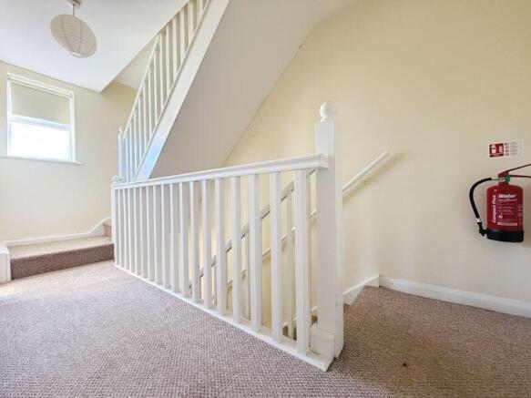 2 bed End of Terrace for sale Image 9