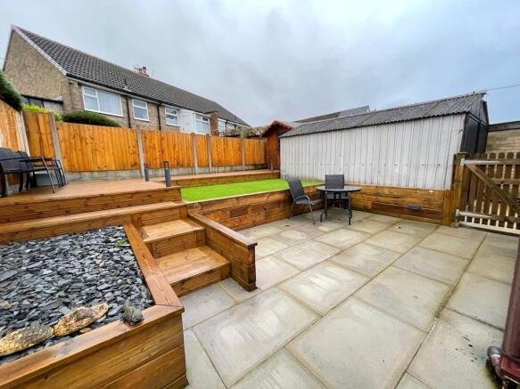 2 bed Semi-Detached Bungalow to rent Image 12