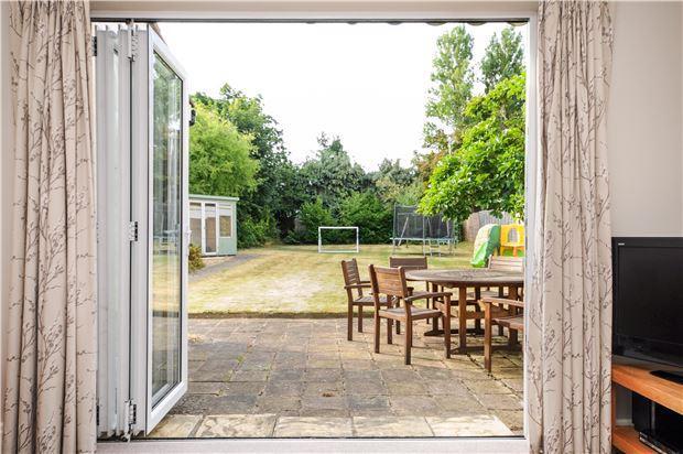 GARDEN ASPECT