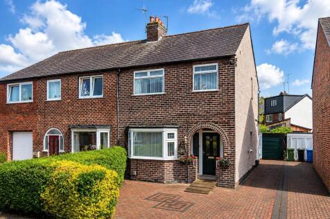 The Crescent, Flixton, Manchester, M41