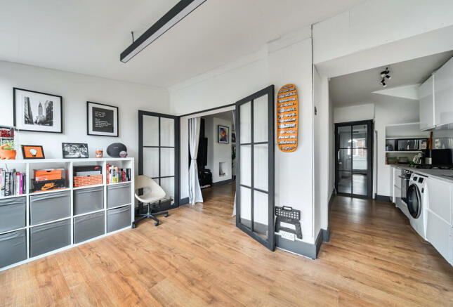 1415268-10-699873...