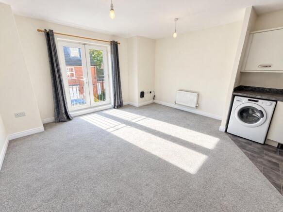 Living Room/Kitchen