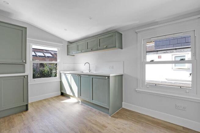7.KITCHEN.jpg