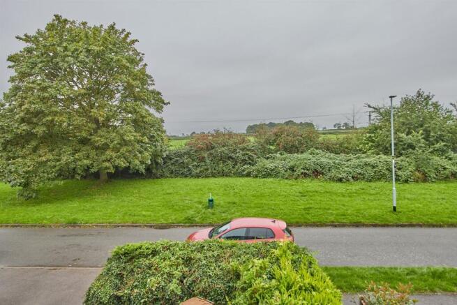 Tansey Crescent Ss 2.jpg