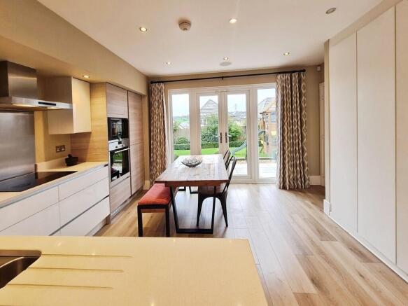 ad9e360f-20210323...