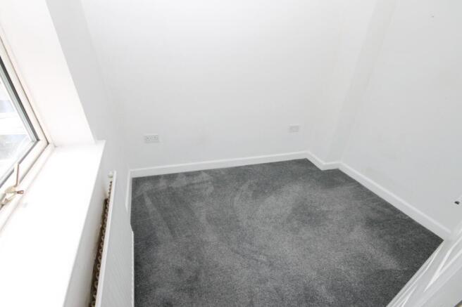 3 bed Town House to rent Image 8