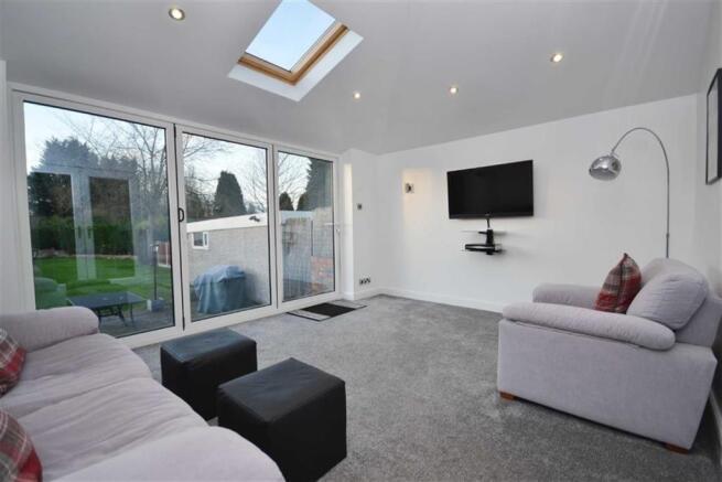 Conservatory/Sun lounge extension