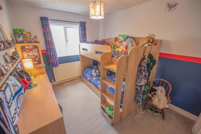 3 bed Semi-Detached for sale Image 12