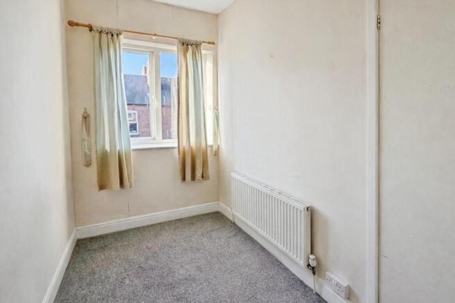 2 bed Terraced for sale Image 9
