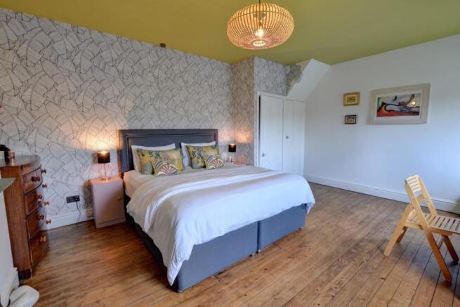 Bed 7.jpg
