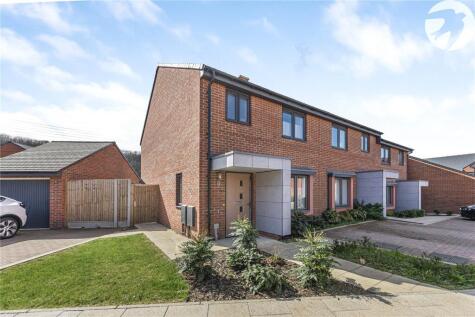 Kember Close, Castle Hill, Ebbsfleet Valley, Swanscombe, DA10