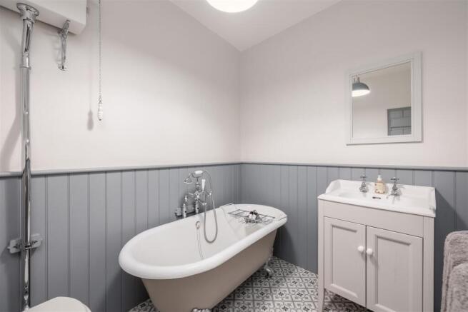 2 bed Character Property for sale Image 11