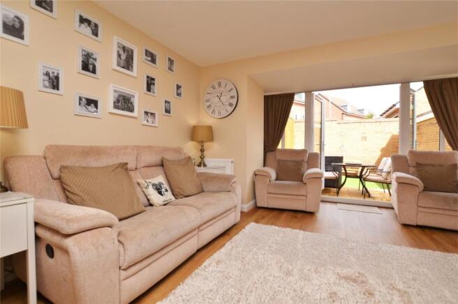Living Room/Diner