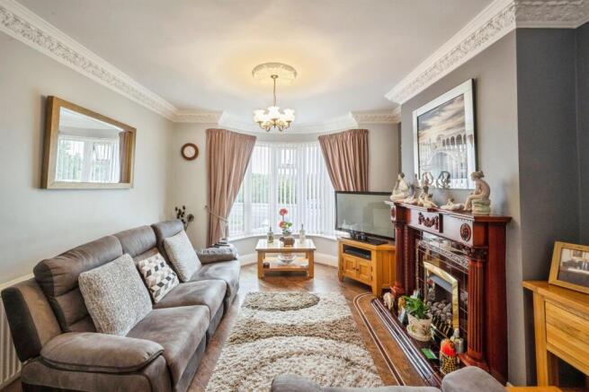 3 bed Semi-Detached for sale Image 8