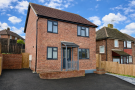 3 bed detached - Cherbourg Crescent, Chatham, Kent, ME5 image 6