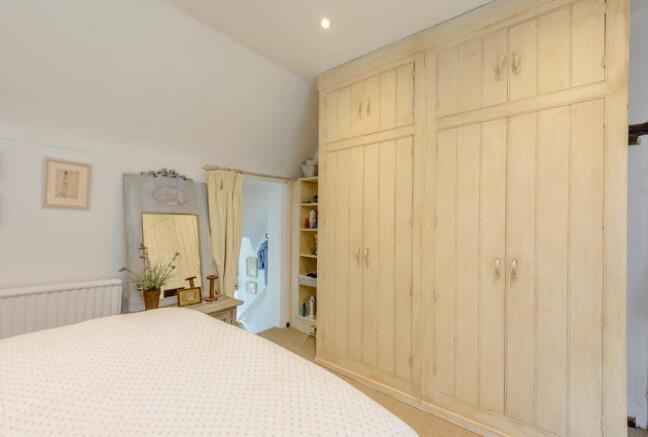 8381416-interior11-800.jpg