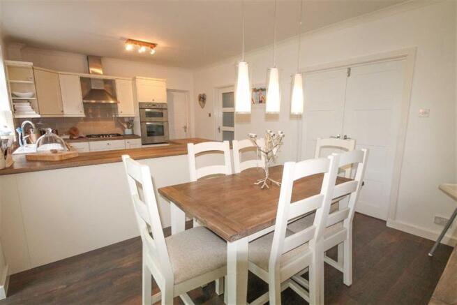 Kitchen/dining/orangery