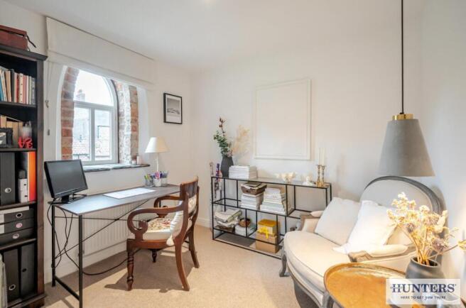 4 bed Barn Conversion for sale Image 12