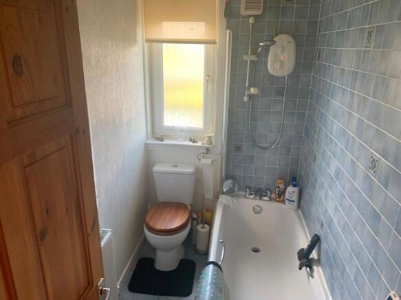 Chapelwell Place, Dunfermline, Fife, KY11 photo 5