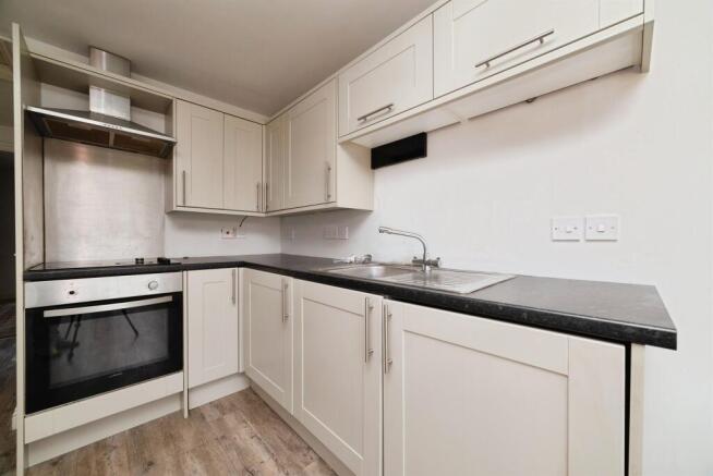 1 bed Bungalow for sale Image 4
