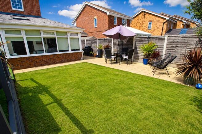 3 bed Detached for sale Image 12