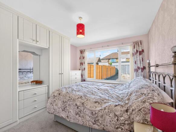 2 bed Semi-Detached Bungalow for sale Image 9