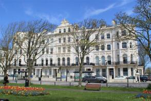 Flat 4, 25 Palmeira Mansions, Church Road, Hove BN3 2FA