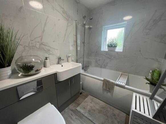 HOUSE BATHROOM