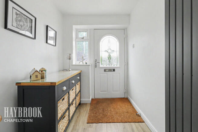 3 bed Semi-Detached for sale Image 10