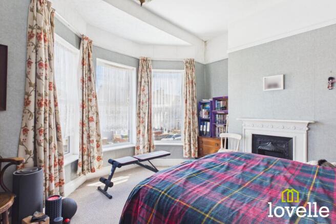 3 bed Terraced for sale Image 7