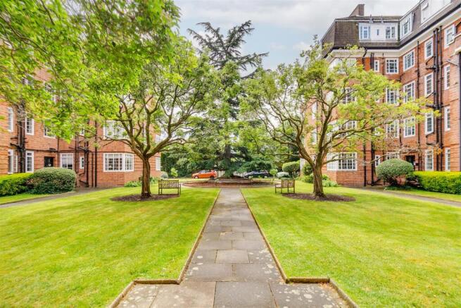 Watchfield Court