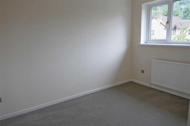 BEDROOM 1 (Front):