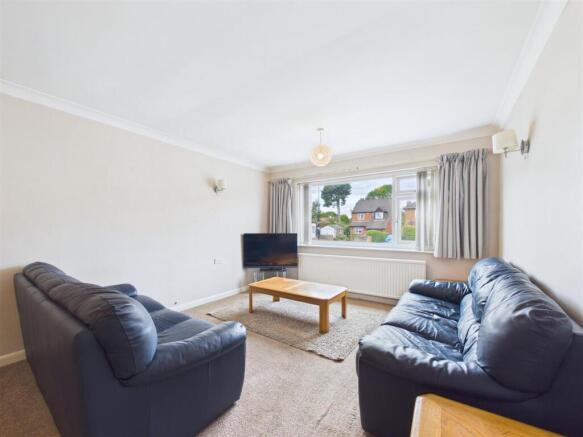 2 bed Bungalow to rent Image 4