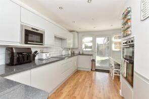 3, Charlotte Avenue, Wickford SS12 0DX
