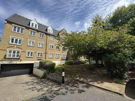 10, Canterbury House, Anglian Close, Watford WD24 4RH