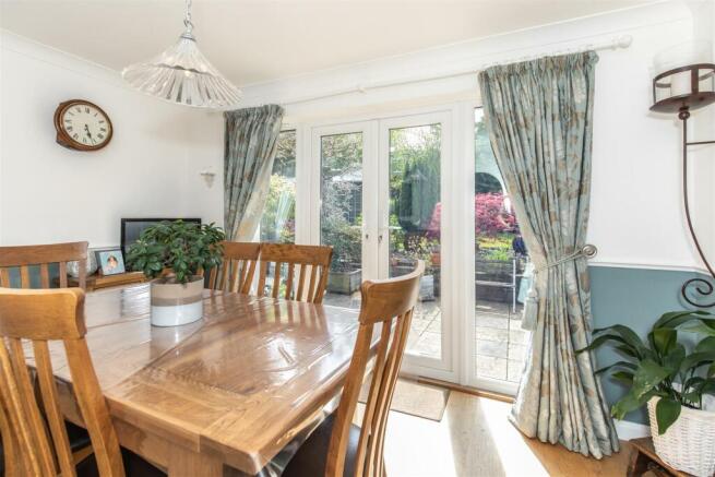 The Cottage 15 Claremont Rise35.jpg