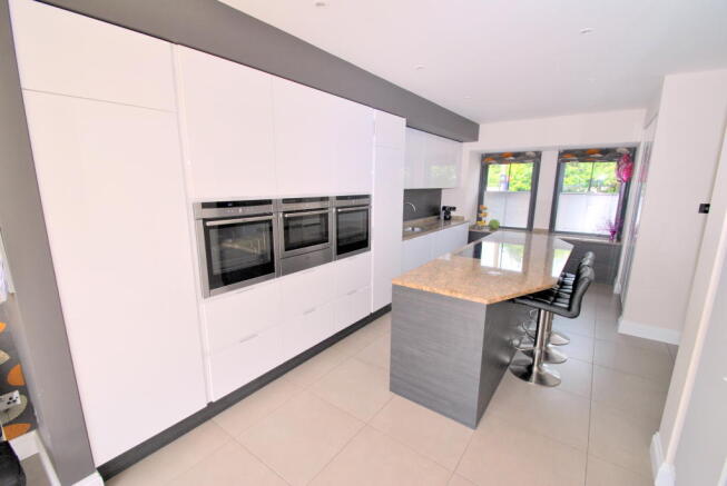 Kitchen 2