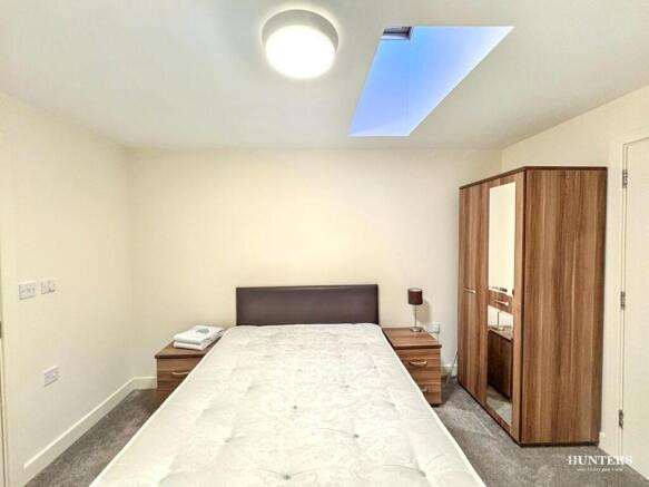 1 bed Apartment for sale Image 12