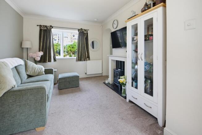 2 bed Semi-Detached for sale Image 7